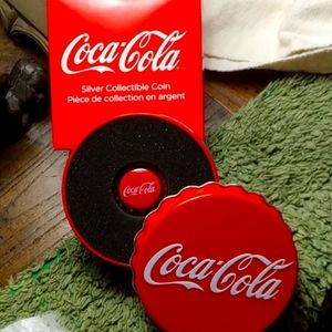 Awesome .999% Fine Silver Collectable Coca Cola 2018 1$ Fiji Coin